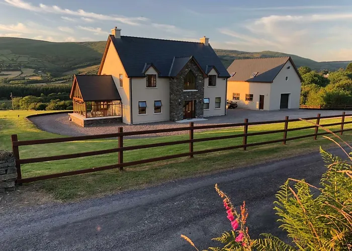 Barnagowlane House